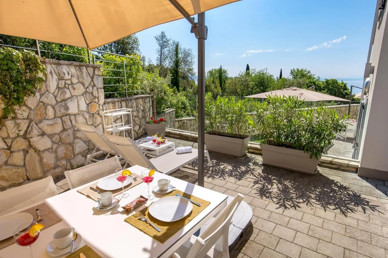 Plage Lovran Residence 克罗地亚