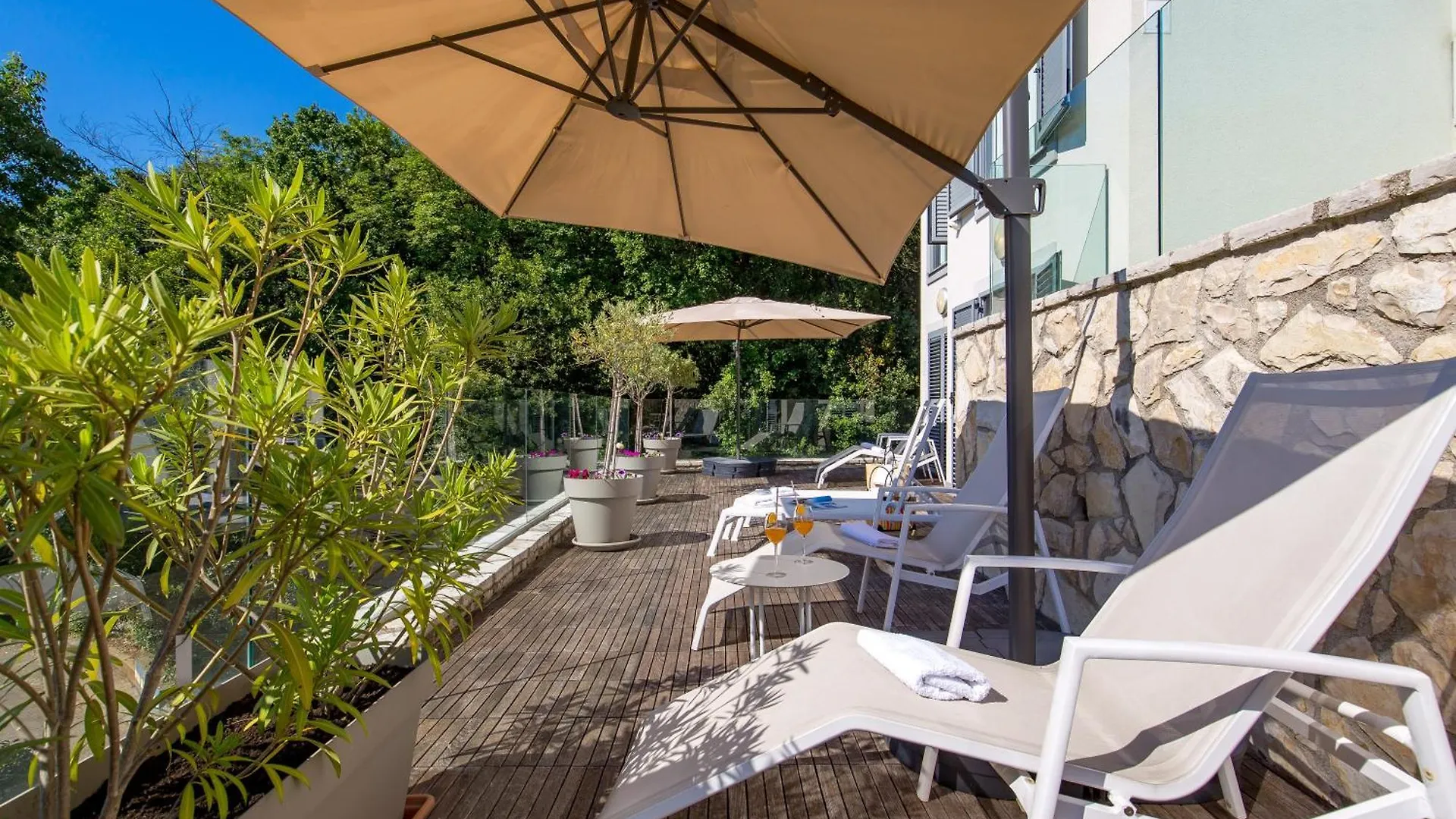 公寓 Plage Lovran Residence 克罗地亚