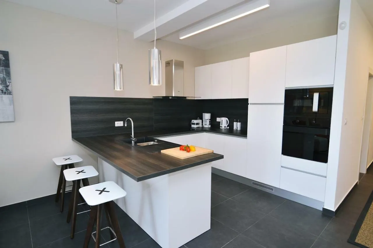 公寓 Plage Lovran Residence 克罗地亚