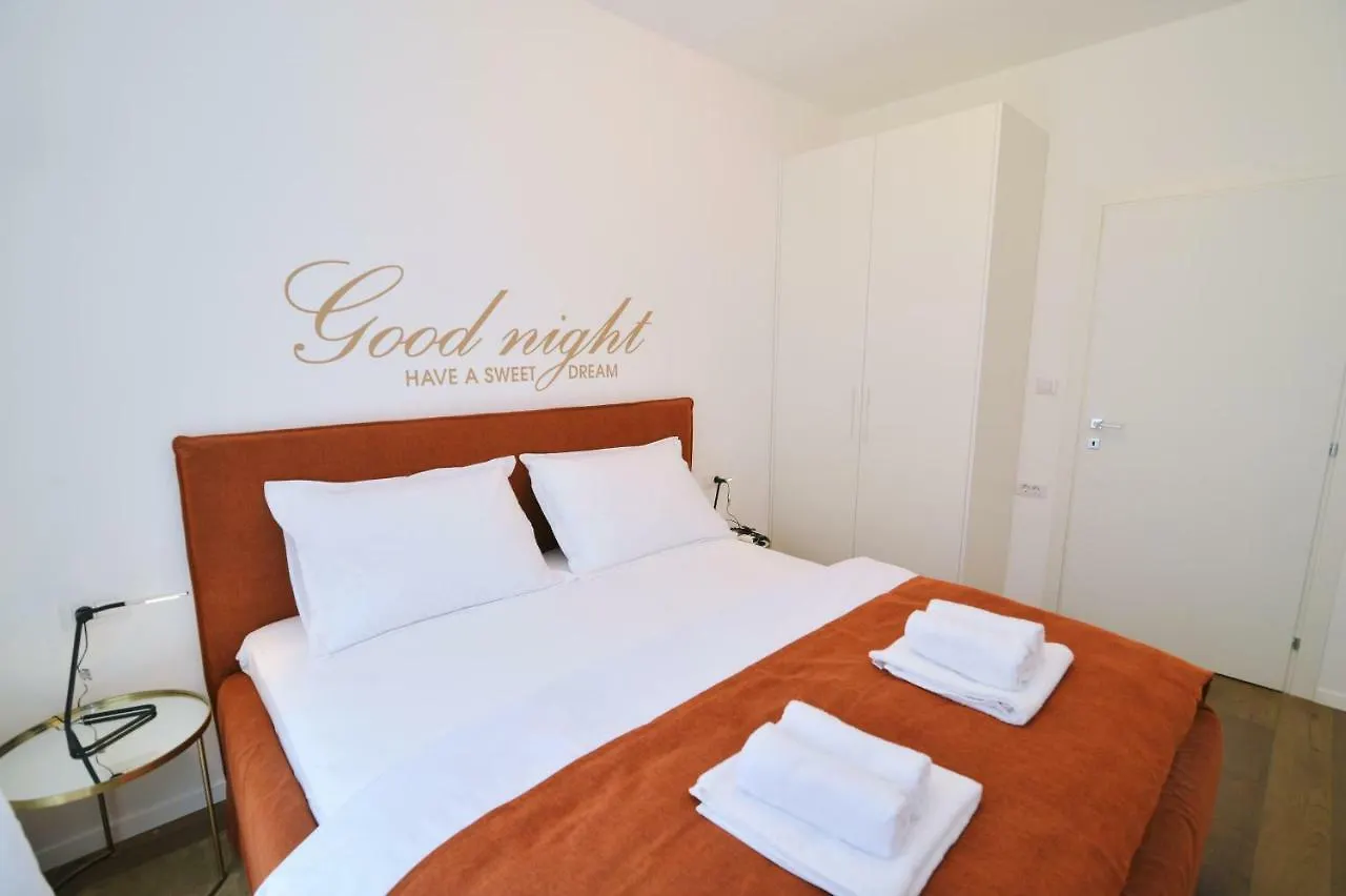 公寓 Plage Lovran Residence